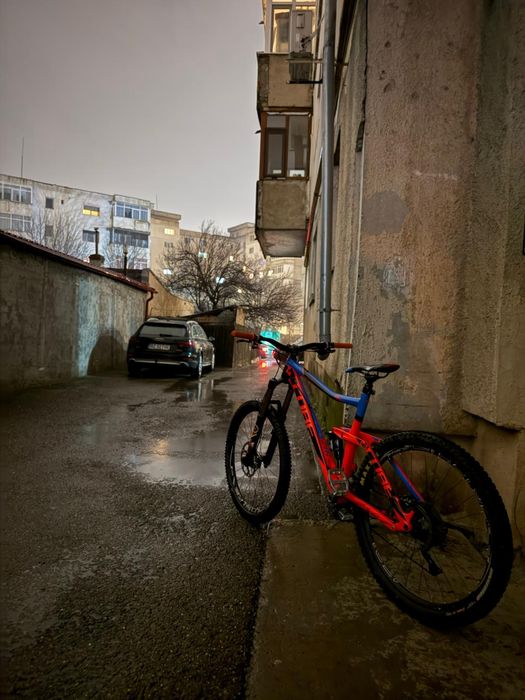 Bicicletă Cube Stereo 160 Action Team Super Enduro SCHIMB CU DOWNHILL