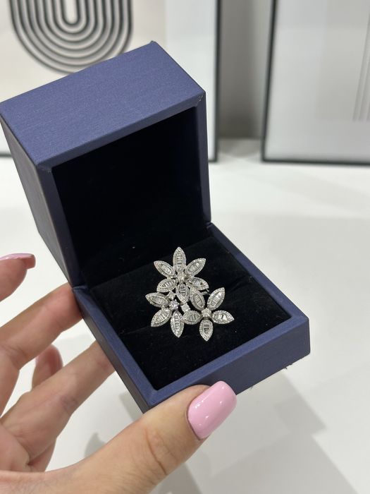 Inel diamante naturale model Van cleef
