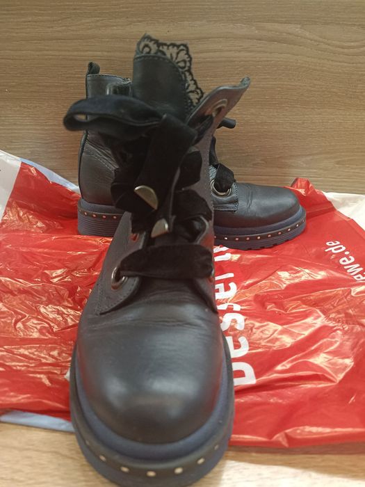 Daniele girarbo,liu Jo,български,италиански