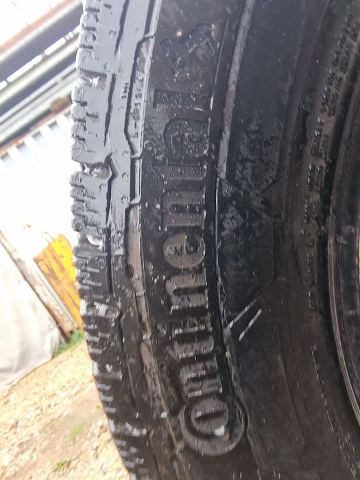 Anvelope 225/65R16C marca Continental, DOT 2022 ,M+S, 6 mm