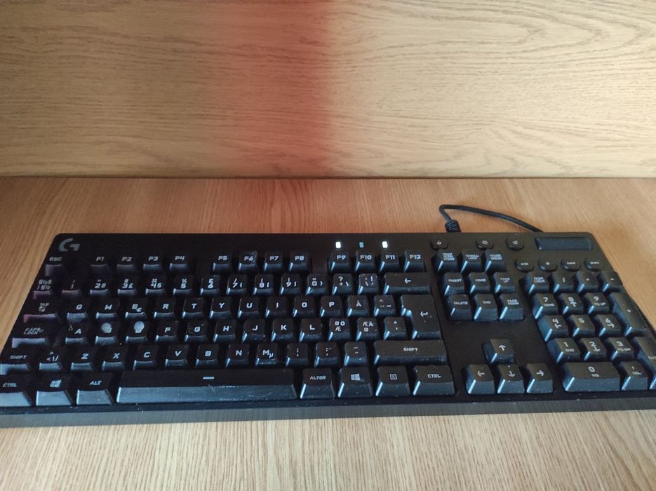 Tastatura Logitech 810