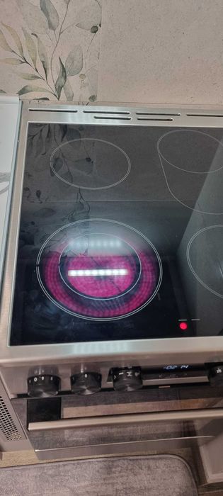 Продавам готварска печка Горение