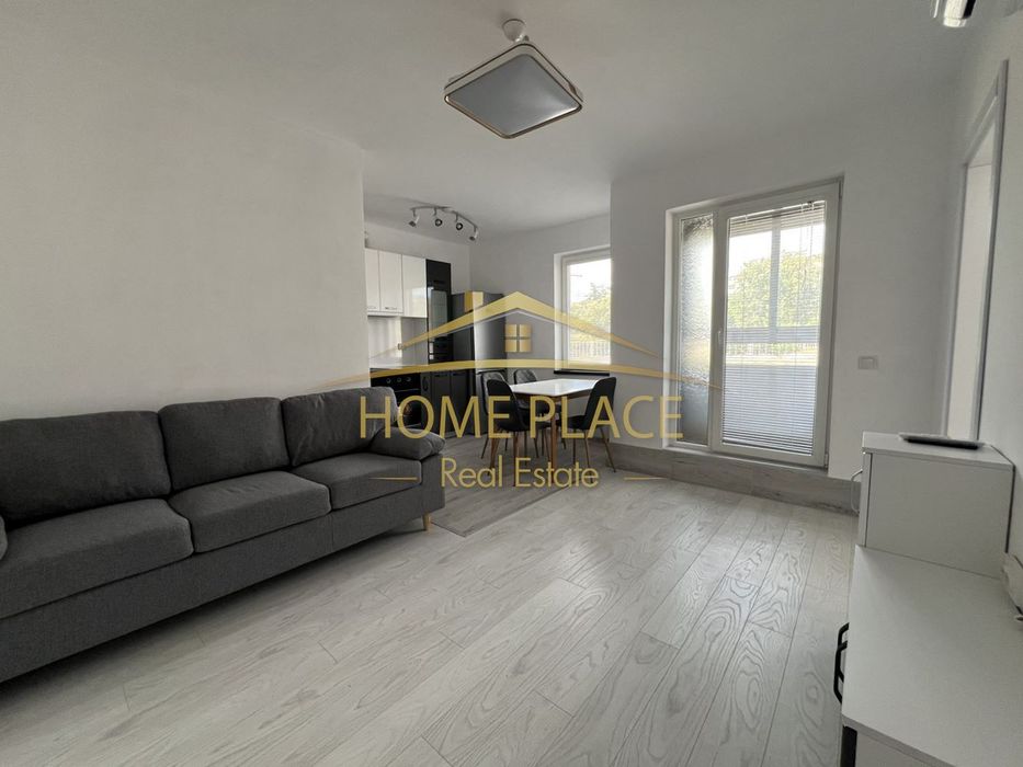 Дава се под наем Тристаен апартамент в Варна, Кайсиева градина - 80 кв.м за 561 € - Снимка #1