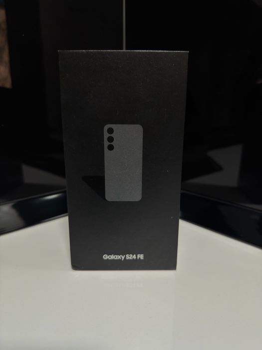 Vand samsung galaxy s24 fe 128/256 gb sigilat cu facutura