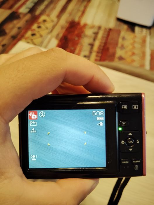 Polaroid Camera Model i1037 10.0 Megapixel. 2.7” Color LCD Screen