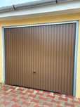 Vand usa garaj maro 2500x2200 = 750 lei , Zadareni, jud Arad