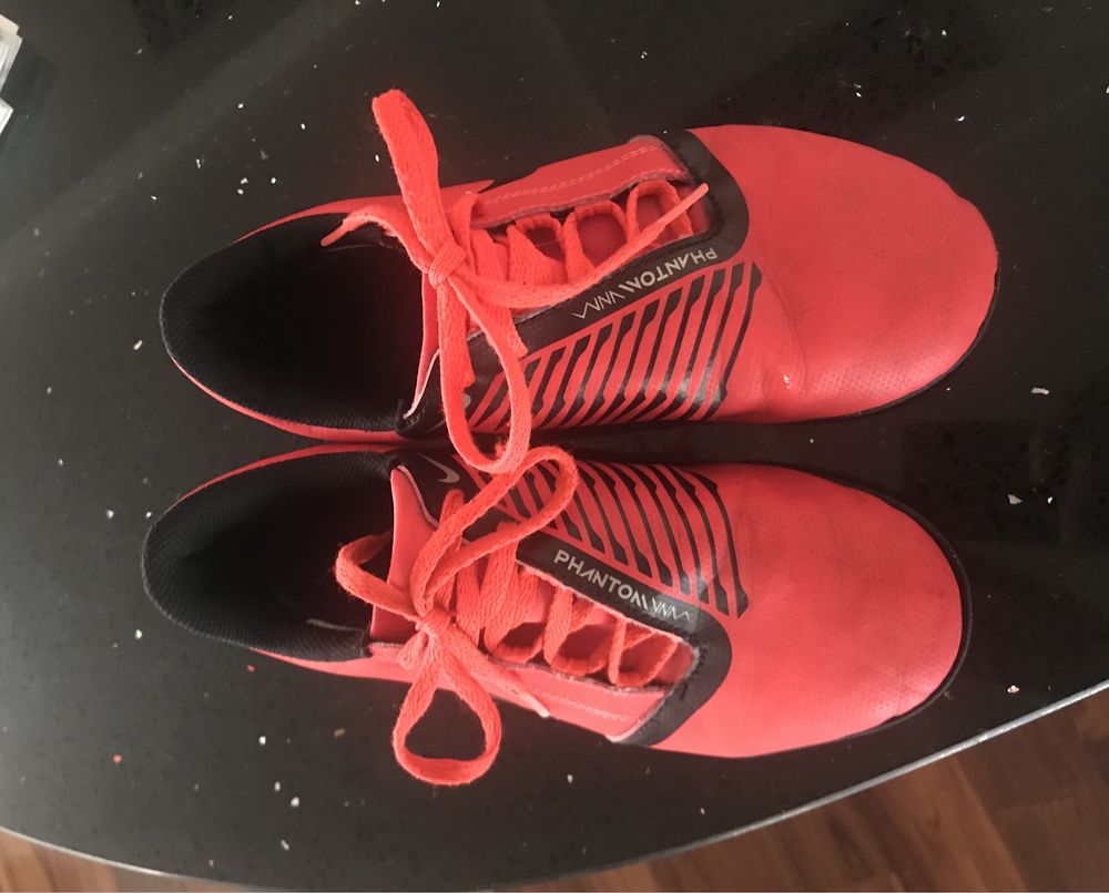 Детски футболни обувки Nike Phantom 36.5