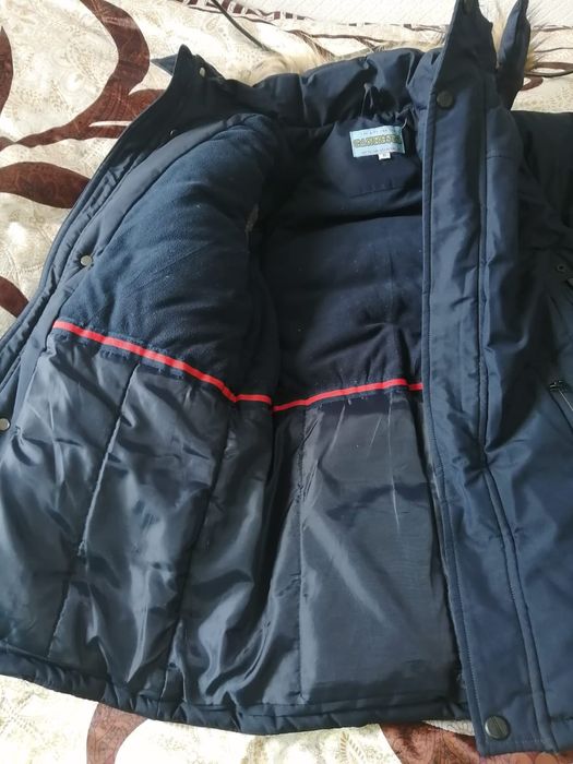 Продам зимнюю куртку