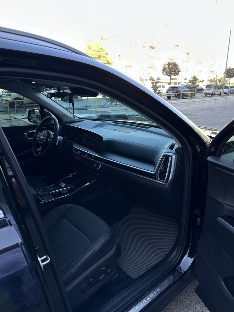 Kia Sorento FULL комплектации 3.5 мотор
