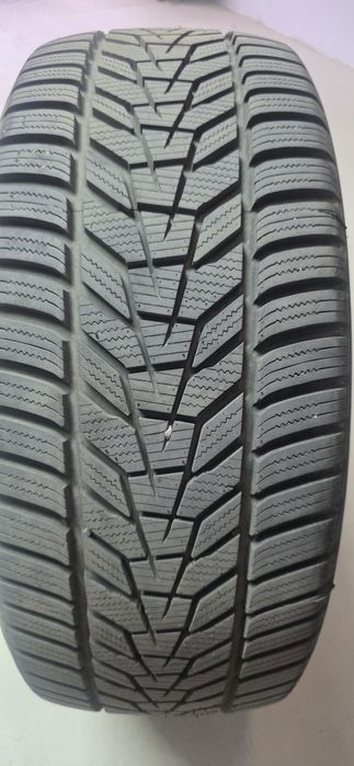 Hankook 225 45 20 Дот 2024