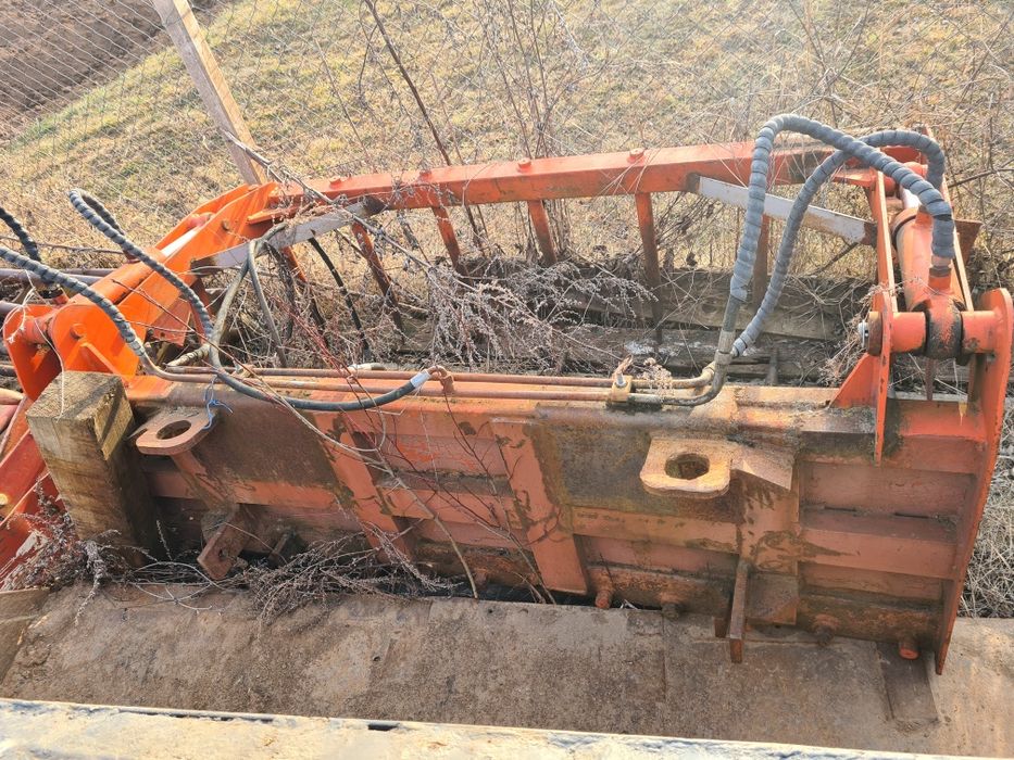 Graifer pentru gunoi,balega