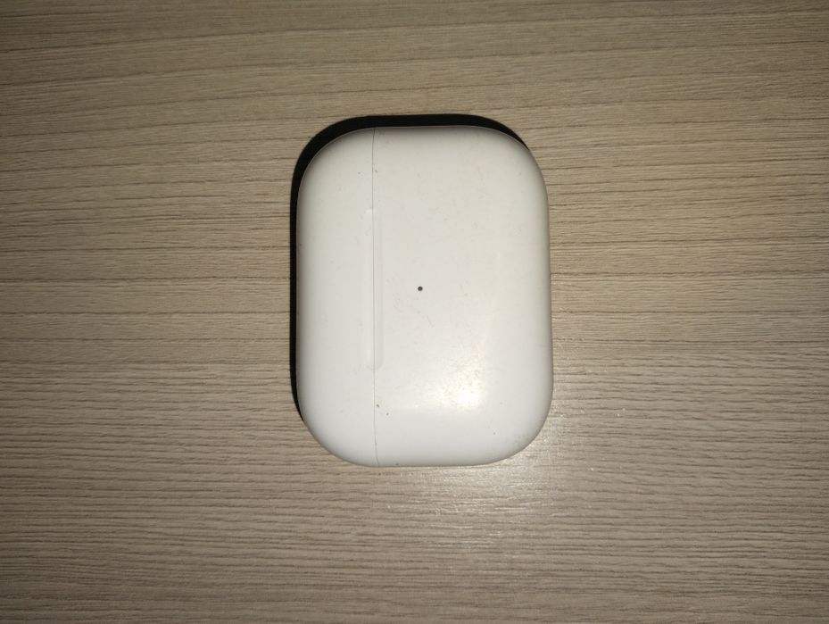 Продаю наушники AirPods Pro