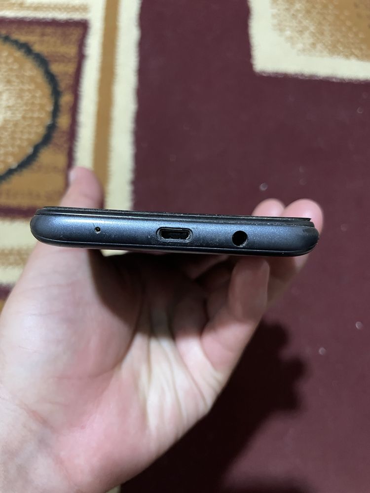TECNO SPARK 7 сотилади.