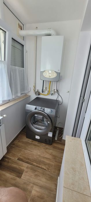 Vand apartament 2 camere mobilat si utilat zona sud Paco / scoala