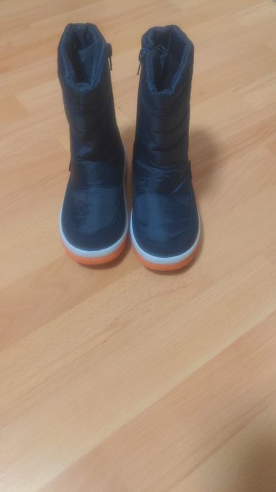 Детски зимни  апрески,ботуши за дъжд 23/24/25/26/28