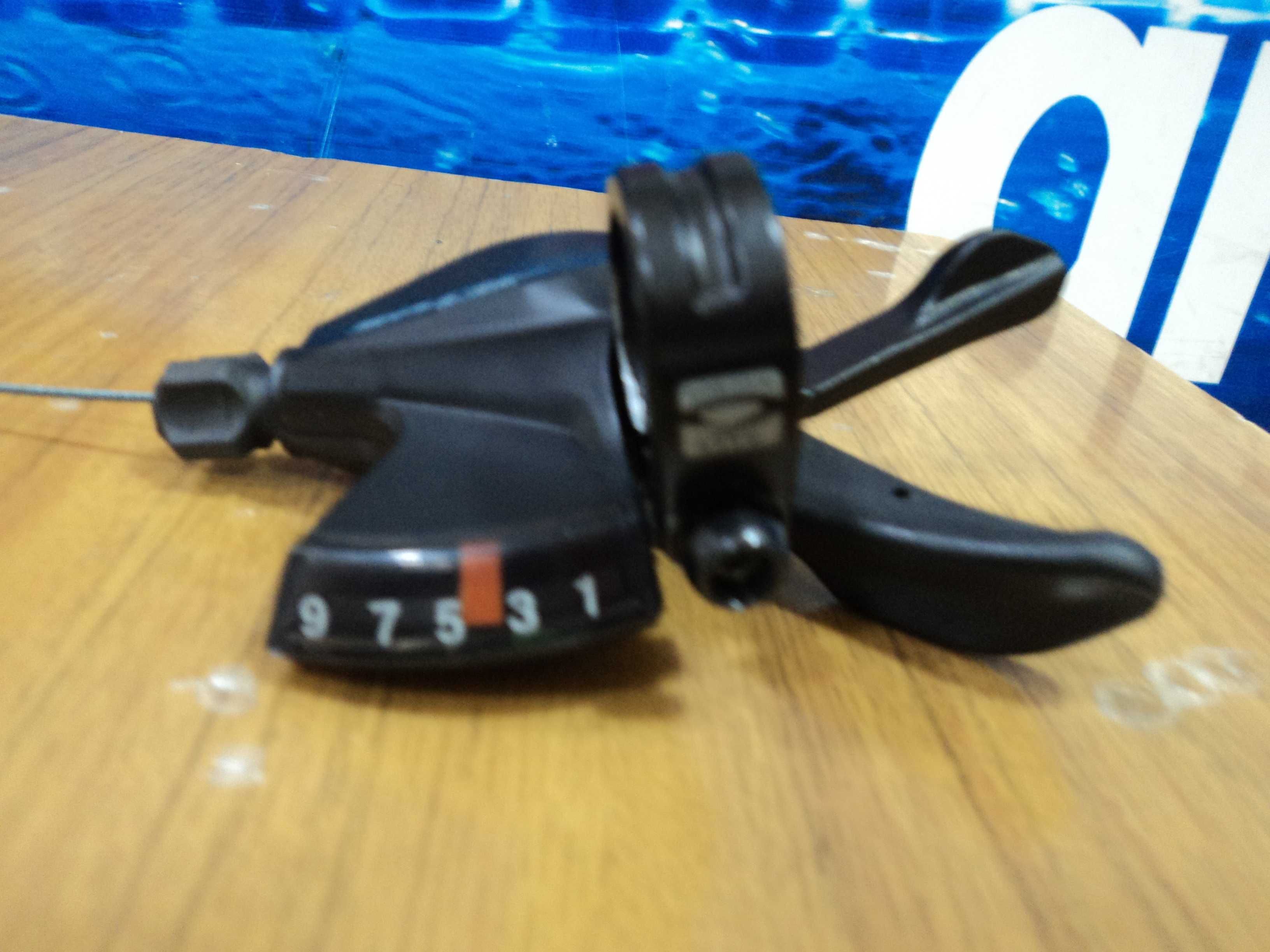 Комплект манеток SHIMANO ALTUS M2010 на (3;9) скоростей