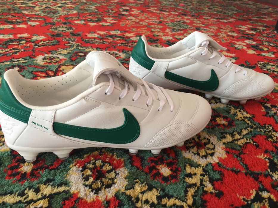 Nike Premier Tempo butsi