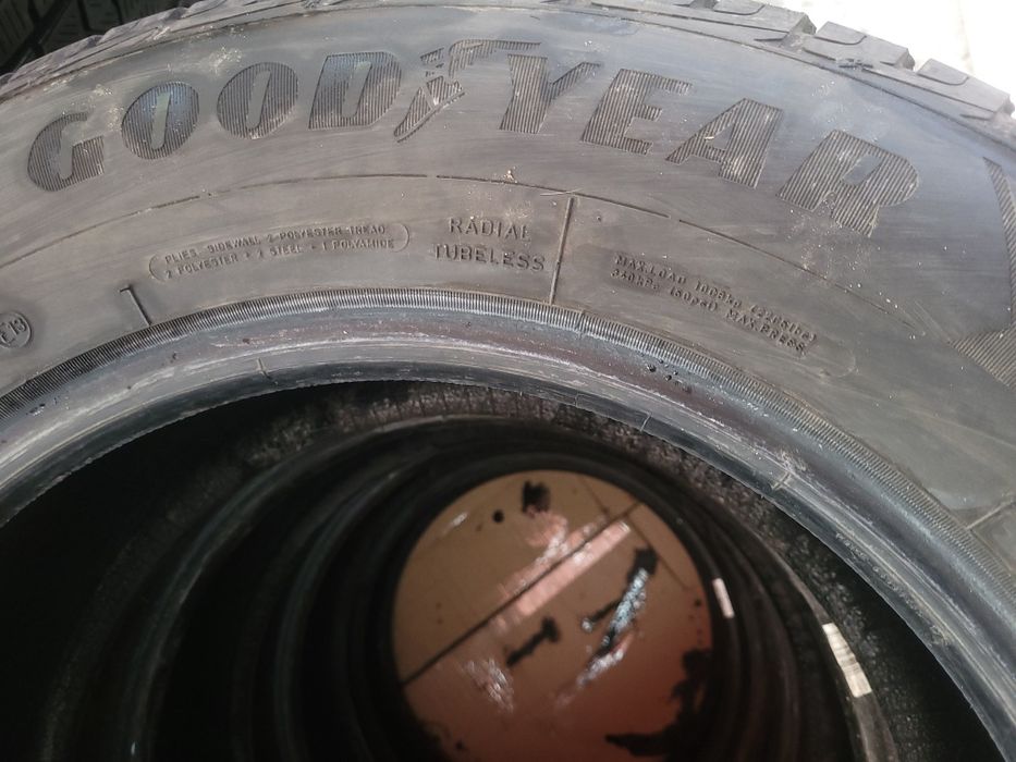 235 65 17 Anvelope de iarnă Goodyear