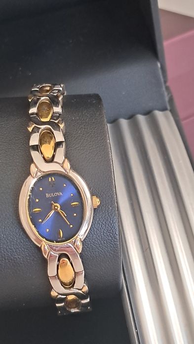 Vând ceas Bulova