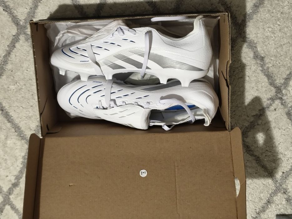 Футболни обувки adidas PREDATOR LEAGUE FT FG/MG