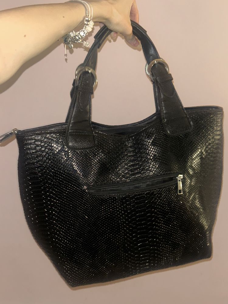 Michael Kors маркова дамска чанта
