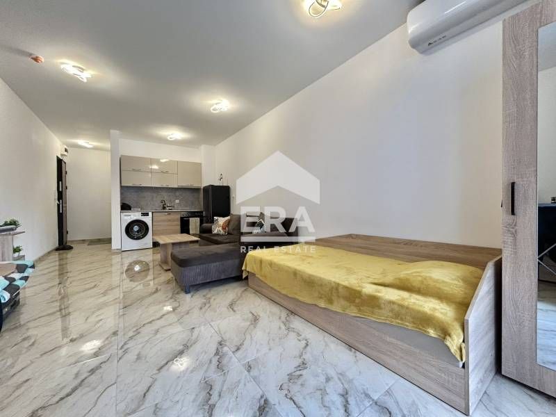 Дава се под наем Едностаен апартамент в София, Студентски град - 53 кв.м за 500 € - Снимка #1