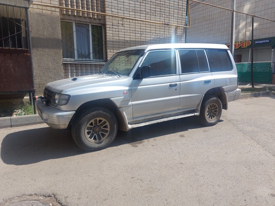 Продам внедорожник
