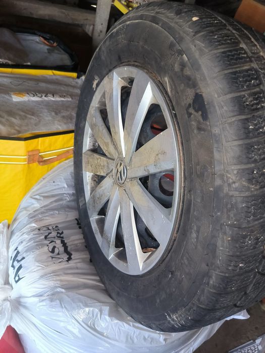 anvelope Jante roti  iarna VW Passat B8 215 50 16