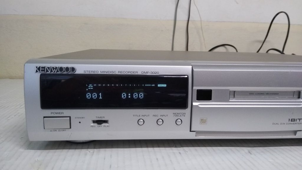 Minidisc Kenwood DMF-3020 defect