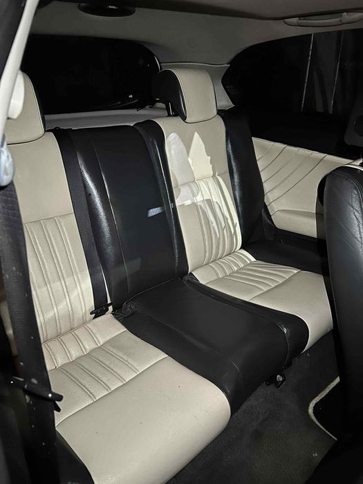 Vând Alfa Romeo 147 1.9D