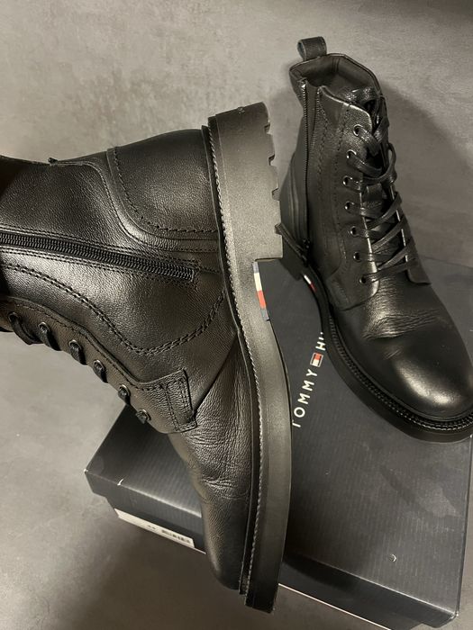 обувки Tommy Hilfiger