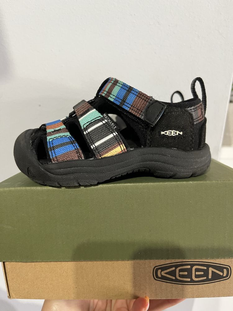 Детски сандалки KEEN номер 23