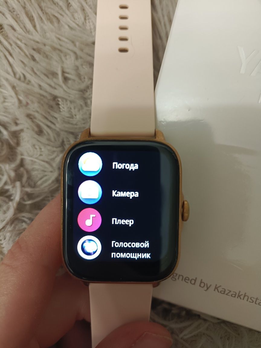 Продам смарт часы Yami