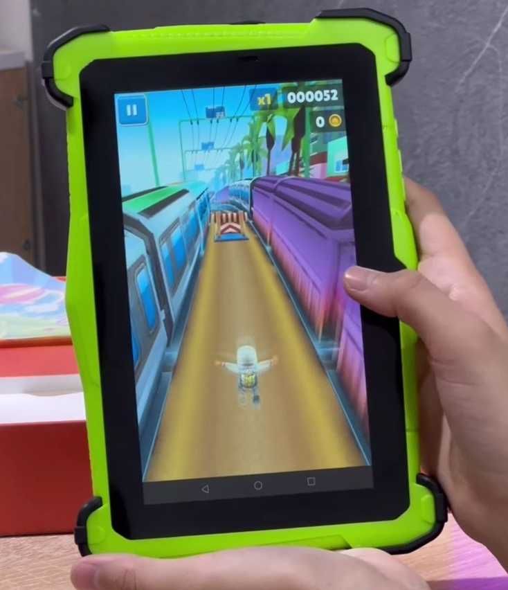 Smartkids Детский планшет 6/1 с игрушками комплектации