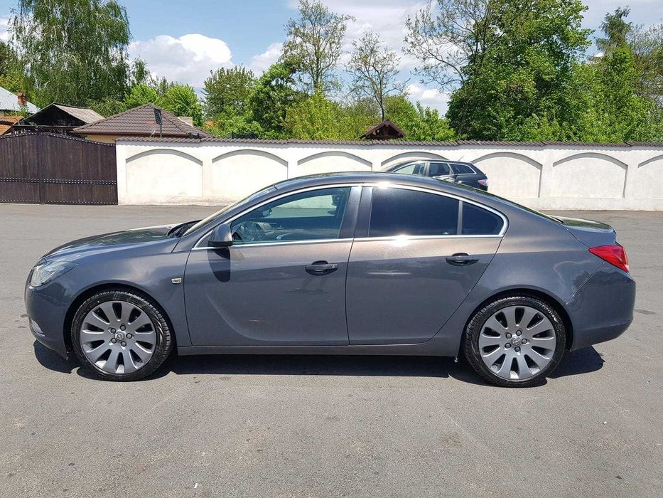 Opel Insignia 2.0 BiTurbo 4x4 195cp