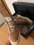 Vand Giuseppe Zanotti ca noi
