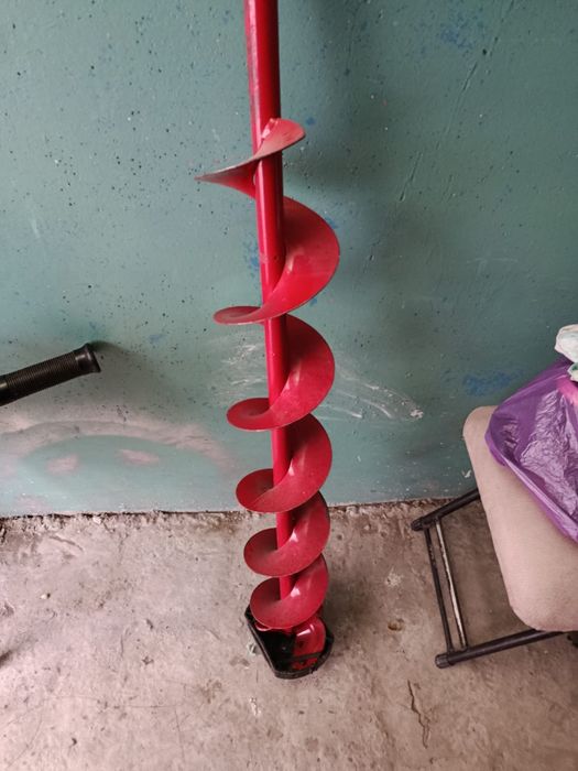 Бензобур для зимней рыбалки