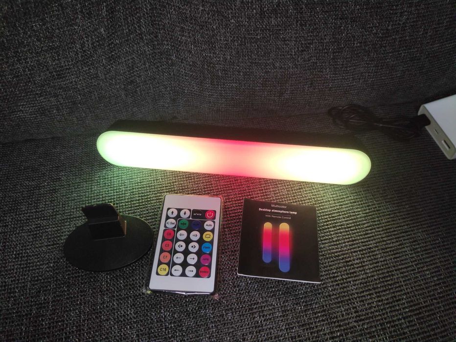 Lampa led RGB cu usb si bluetooth