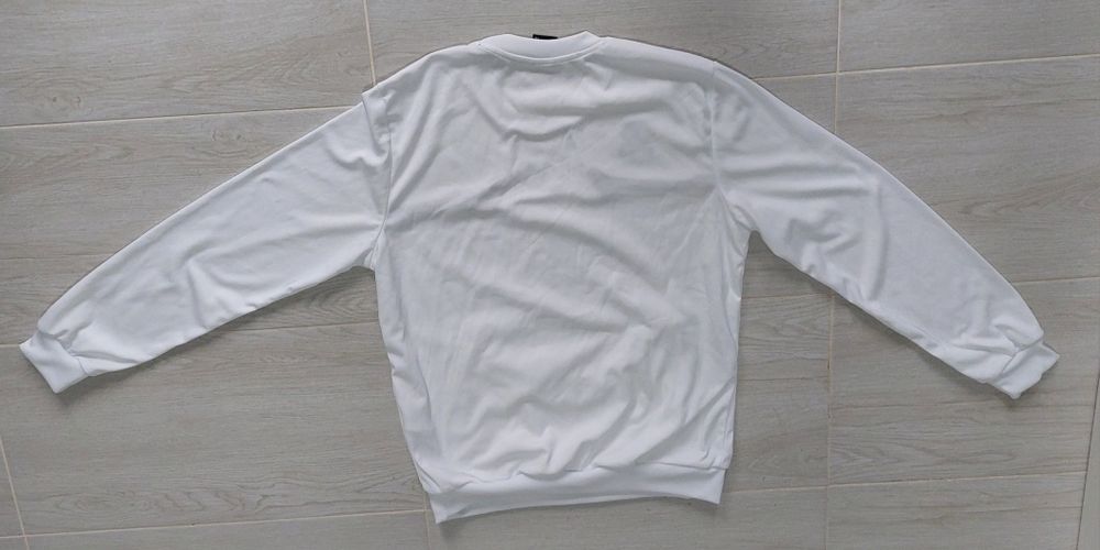 Bluza sport Erreà albă – model cu dungi negre, mărime M