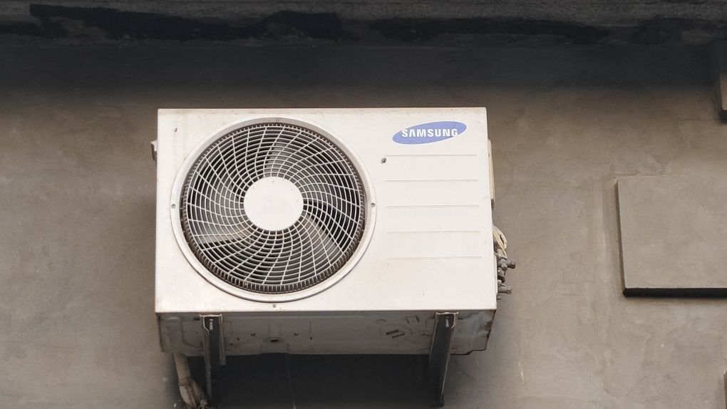 кондиционер Samsung 18 б/у