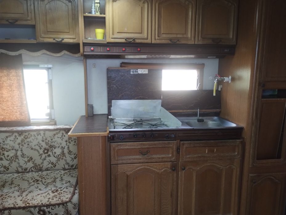 Rulota Hobby lunga pt 5 persoane