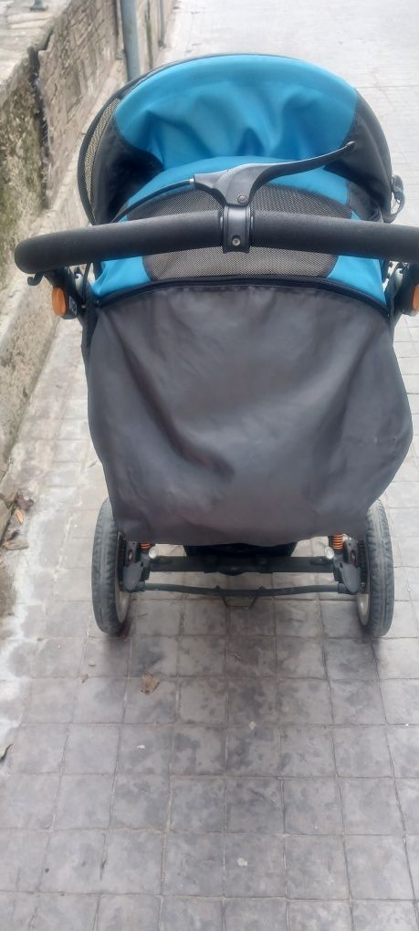 Детска количка/триколка Chicco