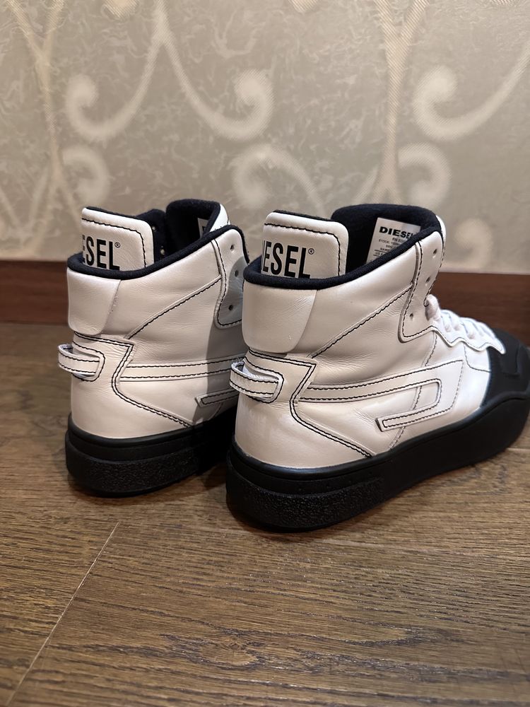 Diesel S-Ukiyo Mid X