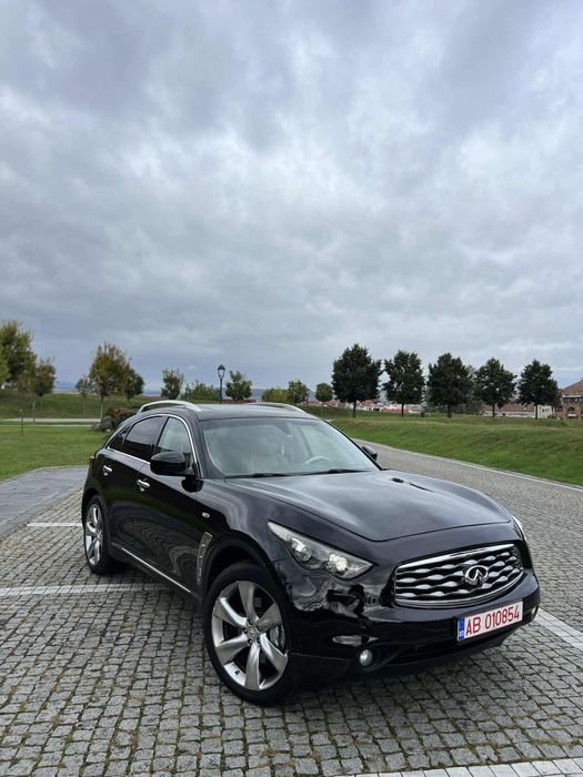 Infiniti FX30 d Premium S an 2011 4x4
