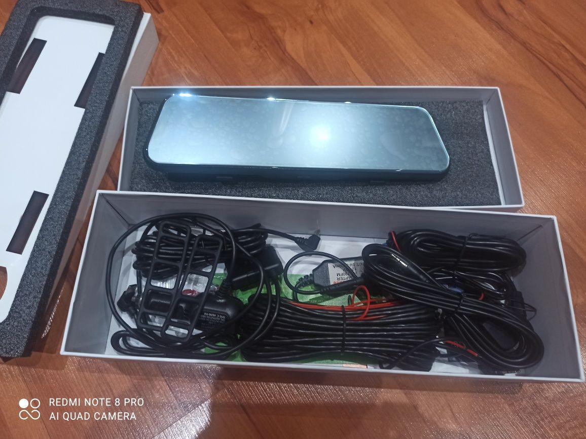 Огледало Видеорегистратор Задно виждане CarPlay,Android Auto,Задна Кам