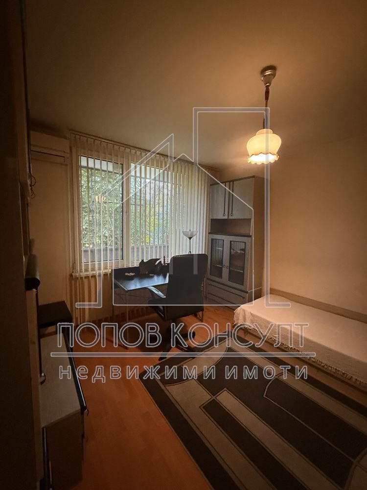 Продава се Двустаен апартамент в Пловдив, Кючук Париж - 64 кв.м за 1594 €/кв.м - Снимка #4