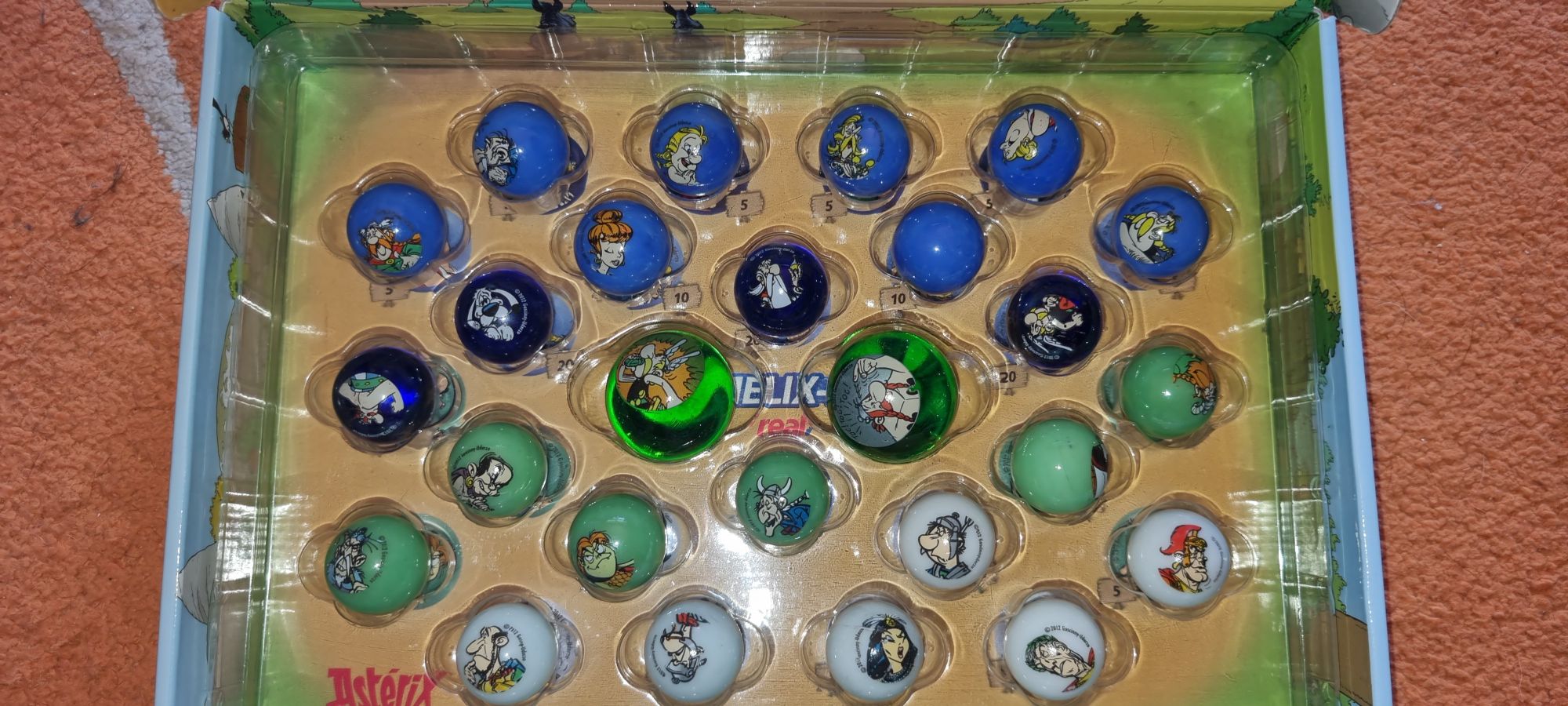 Colectii bile Murmel Asterix si Obelix/Emoji/ Mighty Beanz/Domino