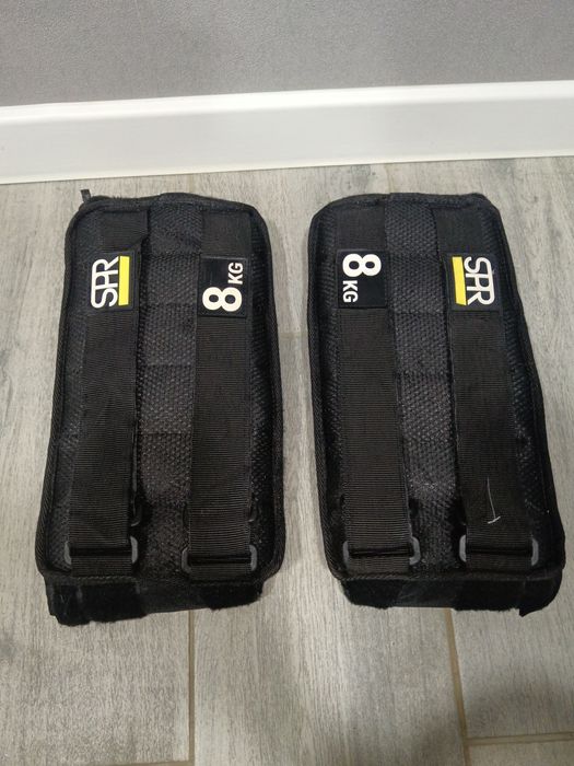 Продам утяжелители по 8кг для спорта