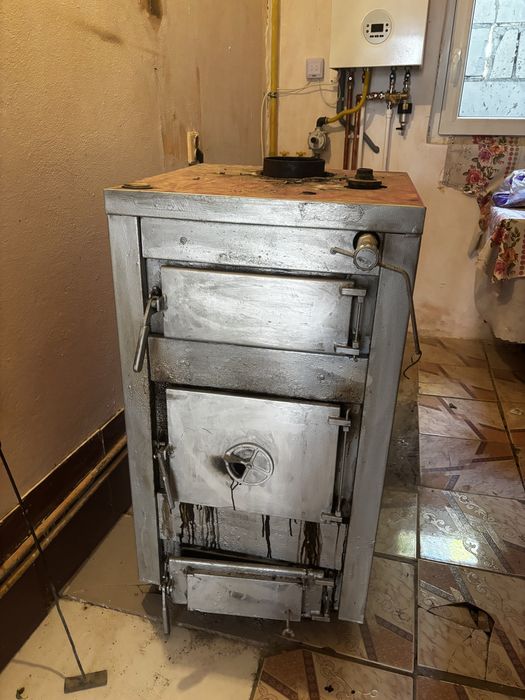 Centrala pe lemne de vanzare