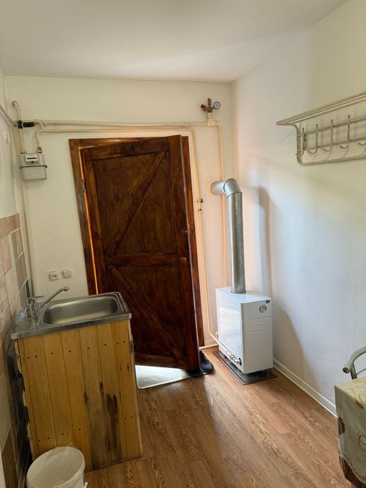 Сдам частный 1ком дом р-не малышка